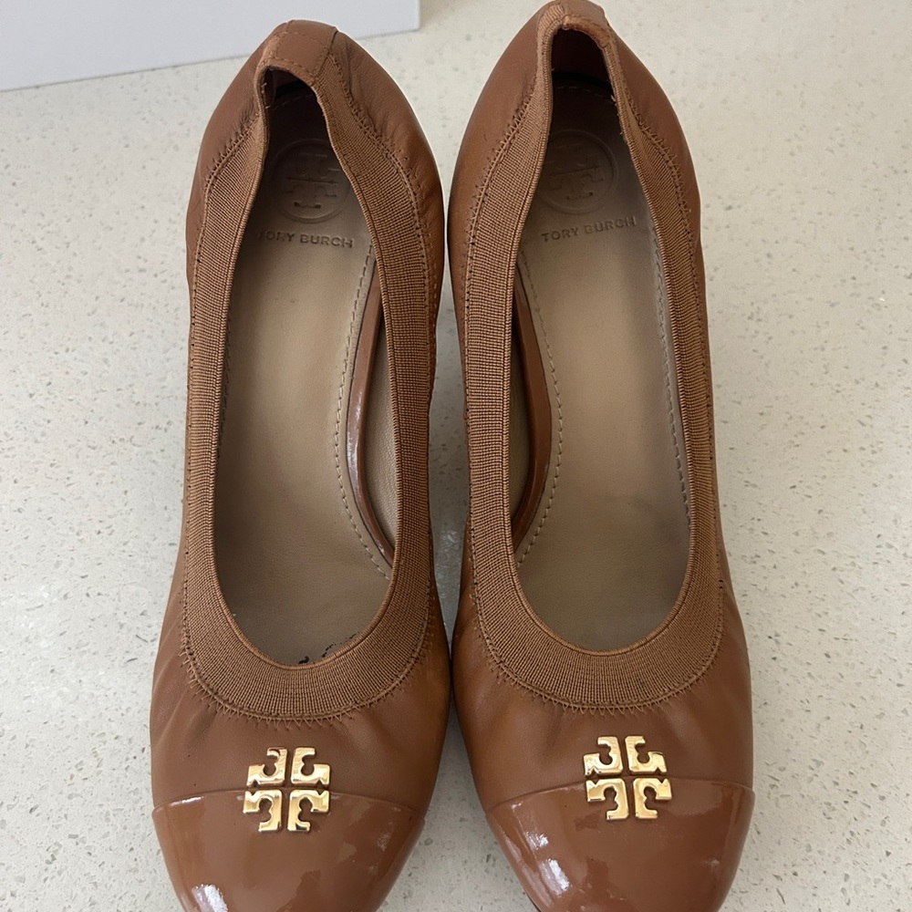 Tory Burch Jolie Leather Pump
